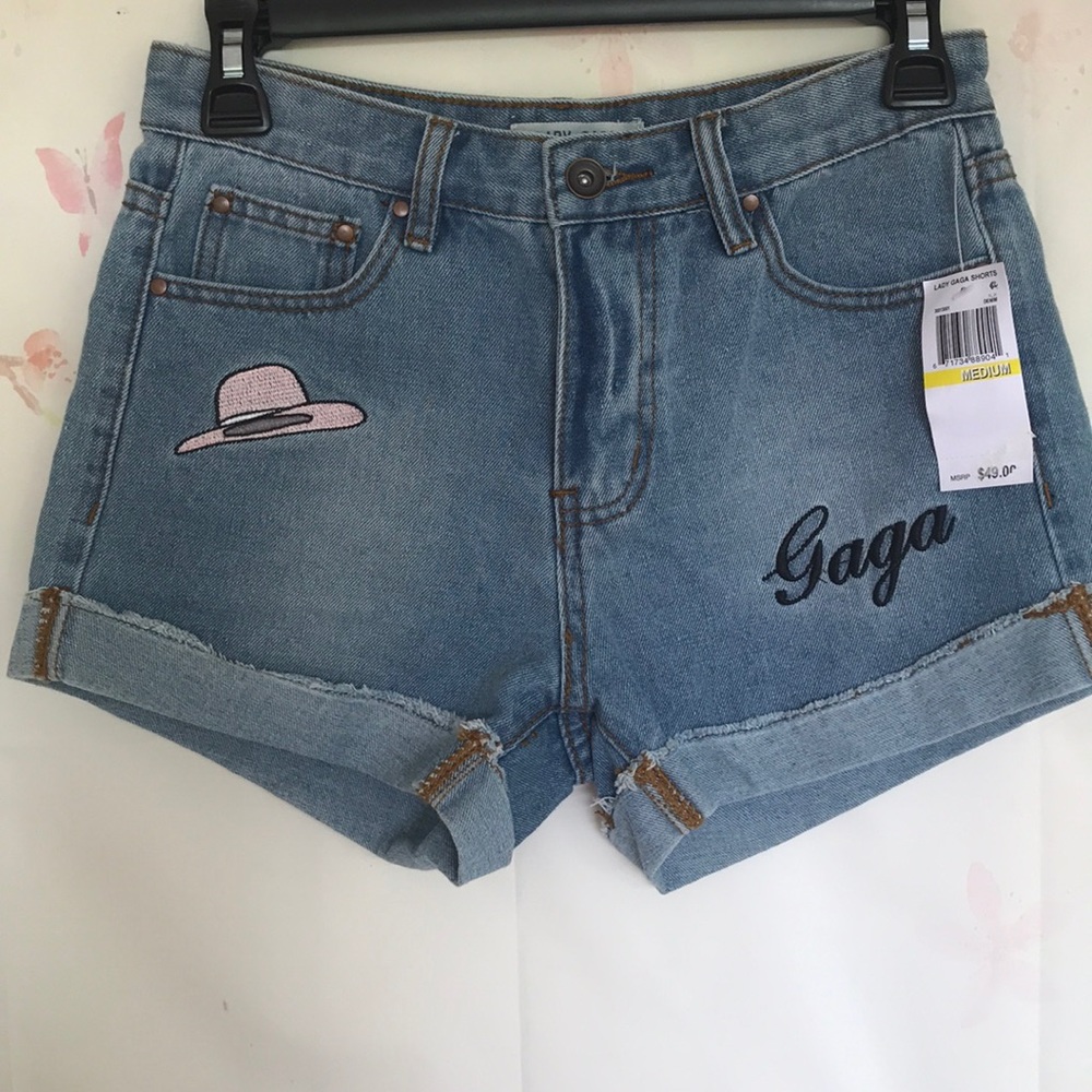 Blue High-Waisted Jean Shorts with Embroidered Design